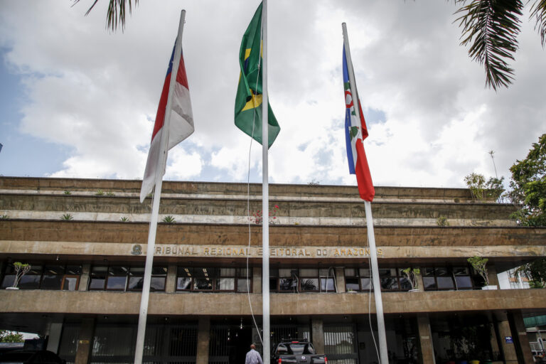 Atividades presenciais permanecem suspensas no TRE-AM