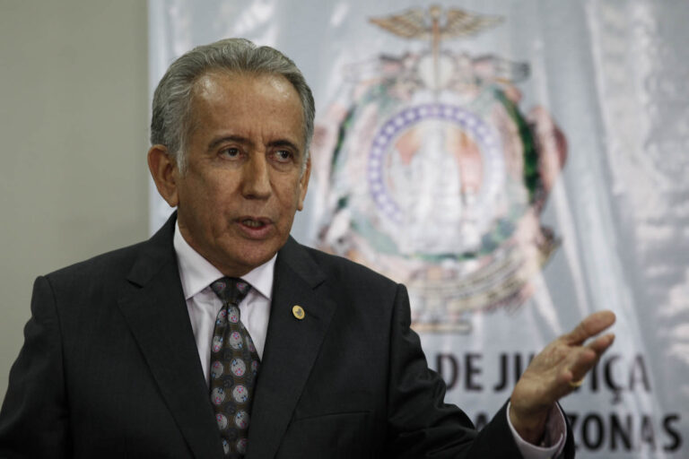 Pauini-AM deve implementar plano de carreira do magistério de educação básica pública