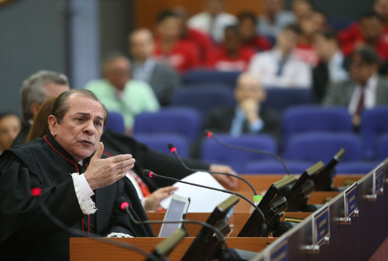 Na tentativa de roubo, quanto mais próximo da consumação, menor a redução da pena, adverte TJAM