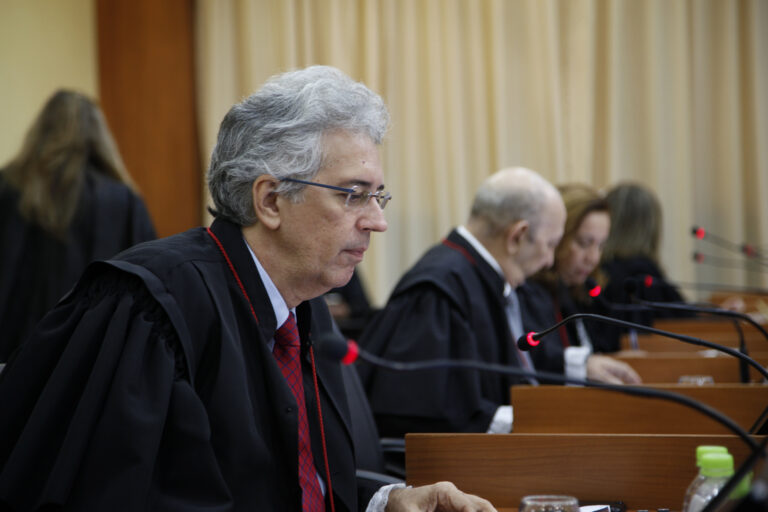 Tribunal do Amazonas anula sentença que incidiu em erro ao concluir abandono da causa pelo autor