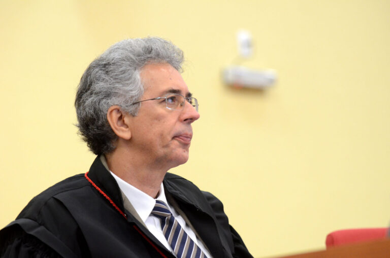 Liminar do TJAM garante promoção de militar ao posto superior depois de 29 anos de serviço