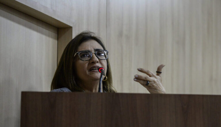 Estado, Município e União devem prestar informações sobre efetividade de segunda dose da Pfizer
