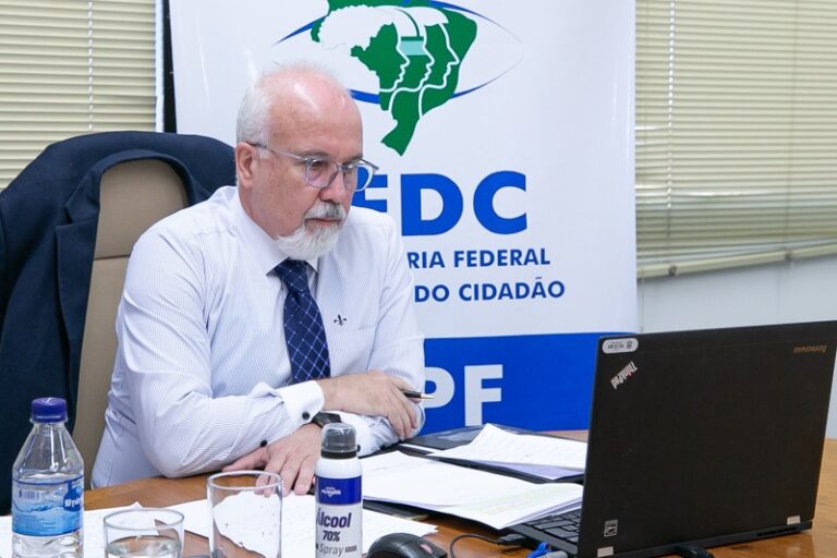 Amazonas recebe visita do procurador federal dos Direitos do Cidadão
