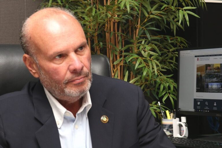 TCE/AM admite representação contra Deputada por improbidade mas rejeita pedido de medida cautelar