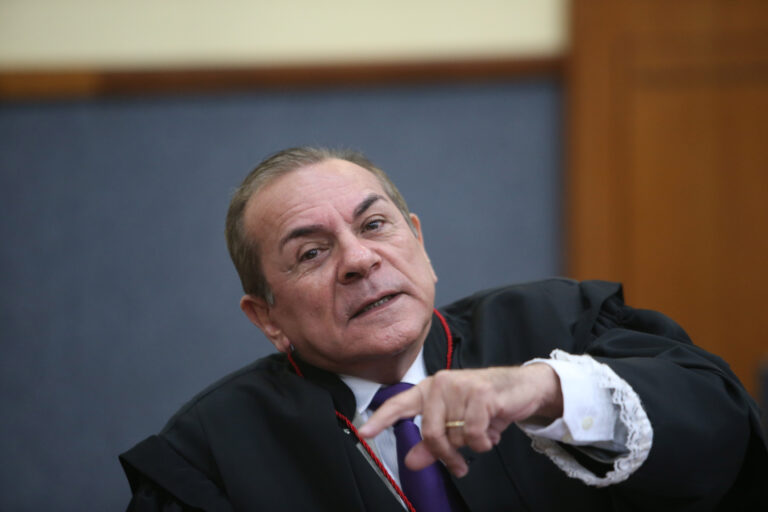 Justiça do Amazonas reforma sentença para mulher cumprir pena em regime semiaberto
