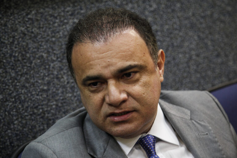 Comprovação da posse é requisito indispensável para concessão de liminar, fixa TJAM