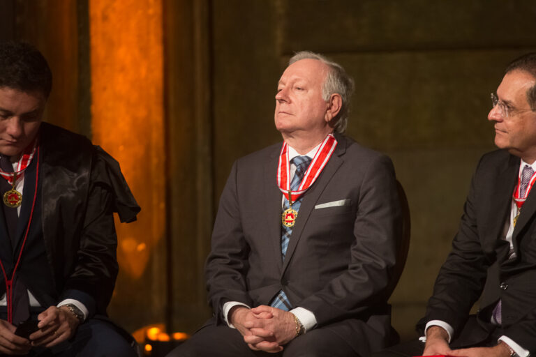 Justiça do Amazonas condena empresa por danos morais de acordo com  a “teoria do desvio produtivo”