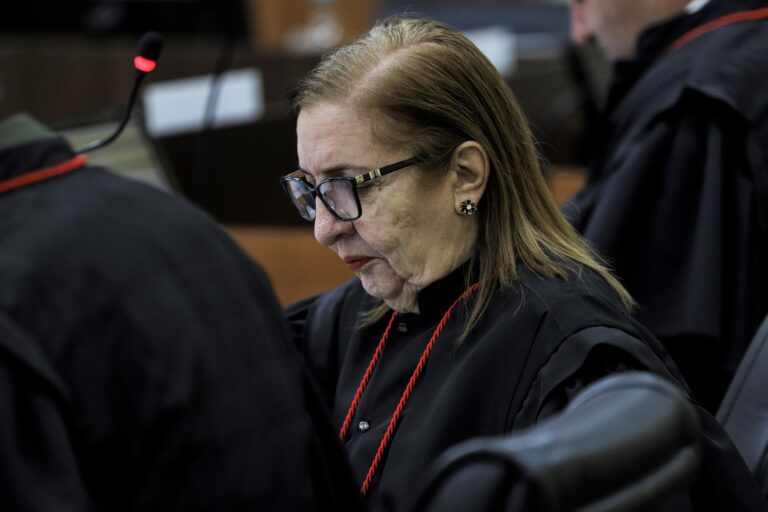 TJAM mantém liminar que suspendeu descontos feitos por Banco em contracheque de cliente