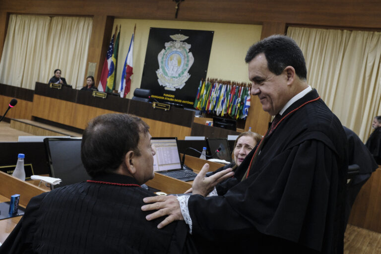 Policial Militar do Amazonas tem direito a conversão de licença e férias não gozadas em pecúnia