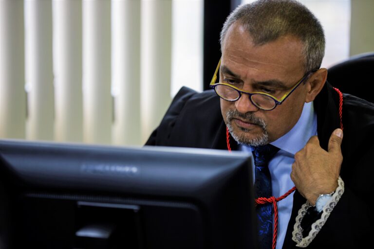 Defensoria Pública do Amazonas tem direito ao encaminhamento das informações que requisitar