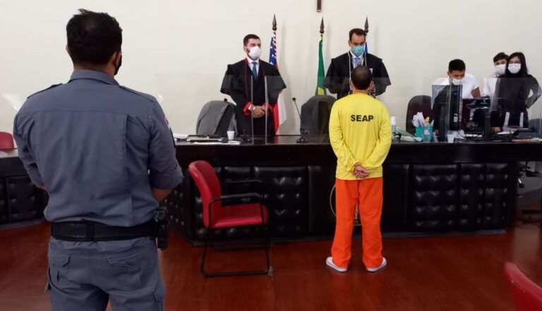 Homem acusado de matar a esposa a facadas em Manaus é condenado a 18 anos de prisão
