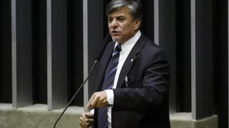 TSE acolhe recurso do MP Eleitoral e cassa diploma do deputado federal paranaense Emerson Petriv