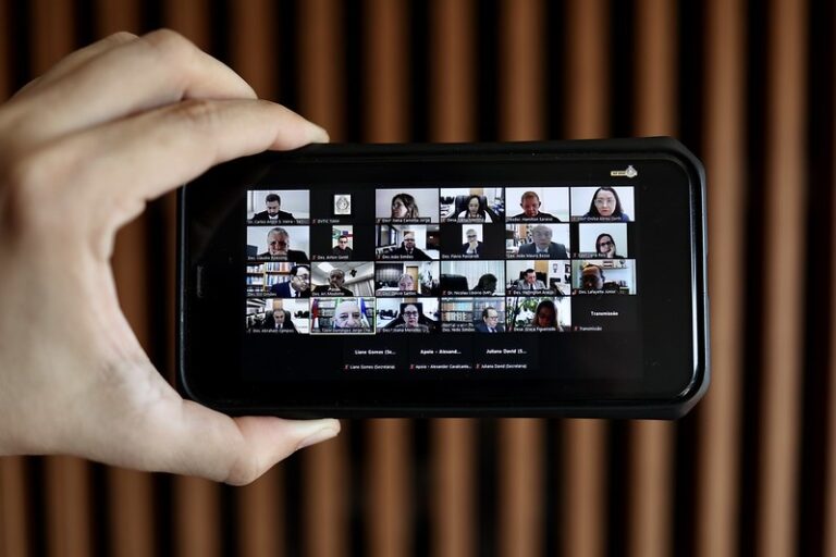 Pleno do TJAM rejeita embargos do Estado sobre pagamento do auxílio em pecúnia a associados