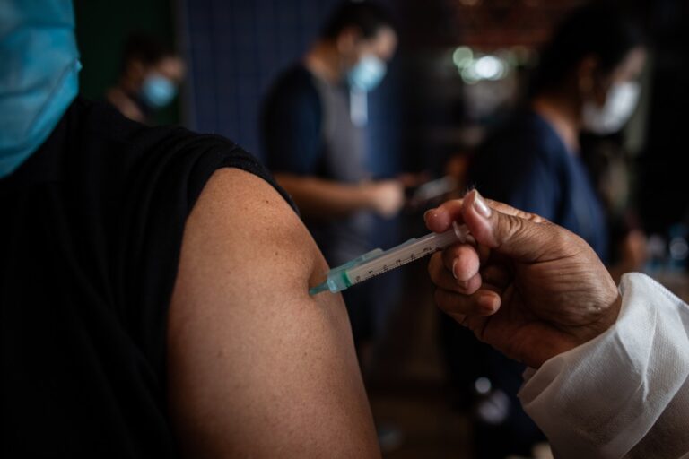 Tribunal de Justiça do Amazonas realiza campanha interna de vacinação contra H1N1