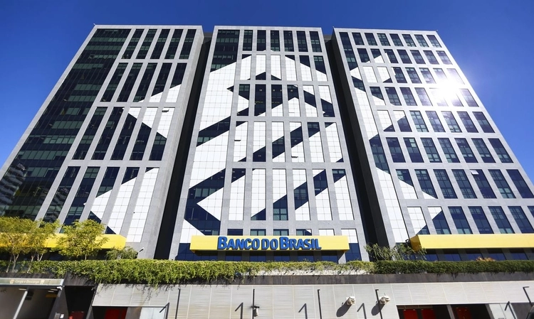 Pane no aplicativo do Banco do Brasil inflama clientes sobre responsabilidade por falha de serviço