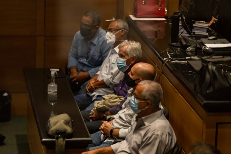 Justiça do RJ iniciou julgamento de acusados por chacina na favela Nova Brasília