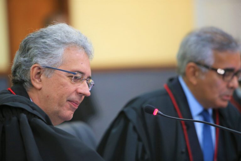 Em Manaus, banco deve indenizar consumidor por violação do dever de informação