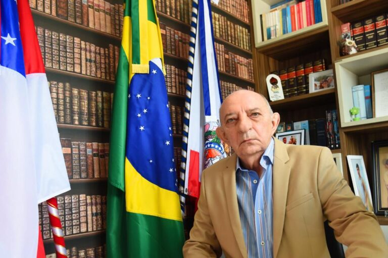 TJAM nomeia outros 17 aprovados no concurso de servidores