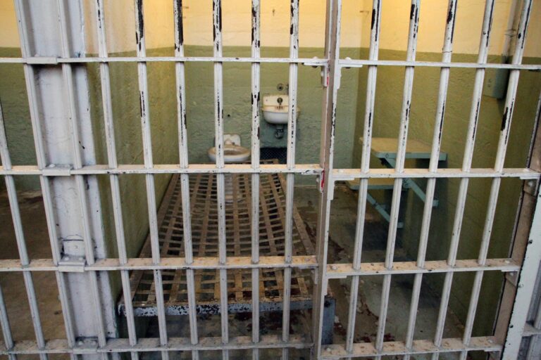 Tribunal do Amazonas reafirma que morte de detento gera dever de indenização pelo Estado