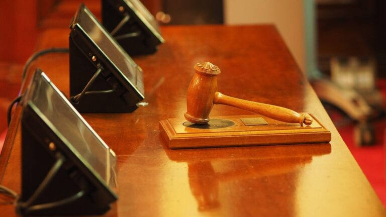 Pretensão de réu em mudar sua condição para autor no processo é vedada em recurso, diz TJAM