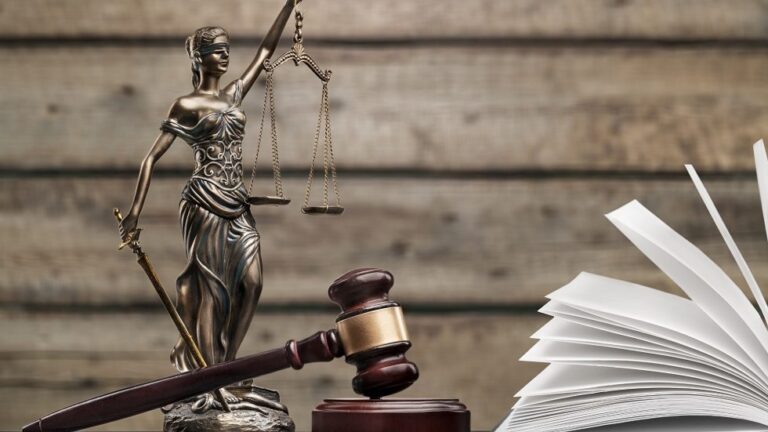 Erro material em cálculo de pena autoriza reforma de sentença penal condenatória no TJAM