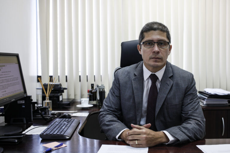 Em Manaus, juiz condena empresa por negar reembolso de passagens aéreas canceladas na pandemia