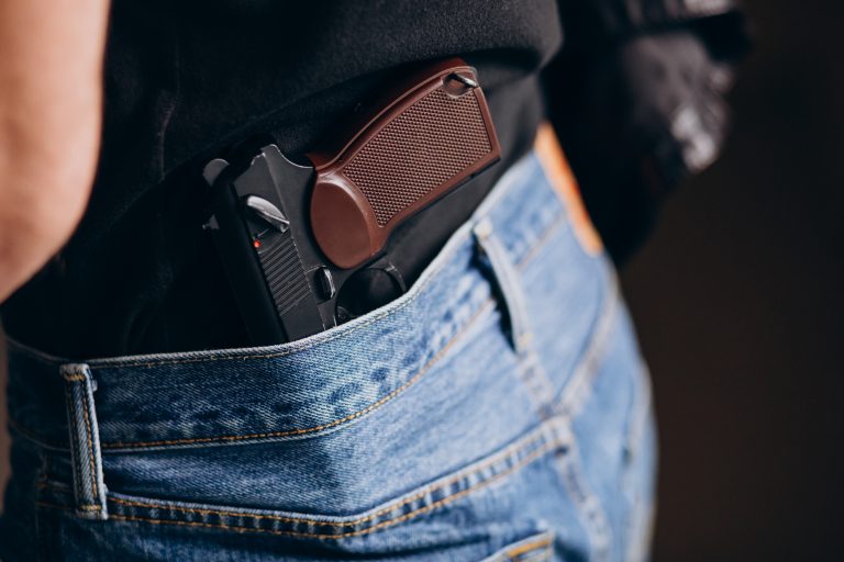 Tese de porte para uso próprio é incompatível ante provas de mercancia das drogas