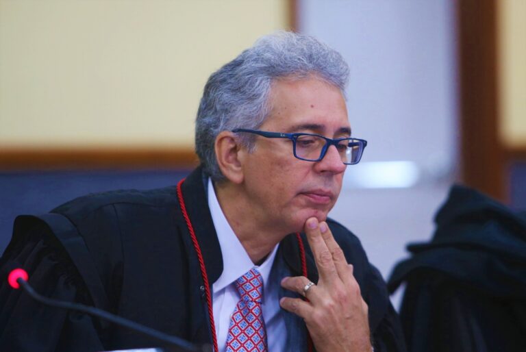 Usuário de Plano de Saúde pode buscar tratamento médico fora da rede credenciada, fixa TJAM