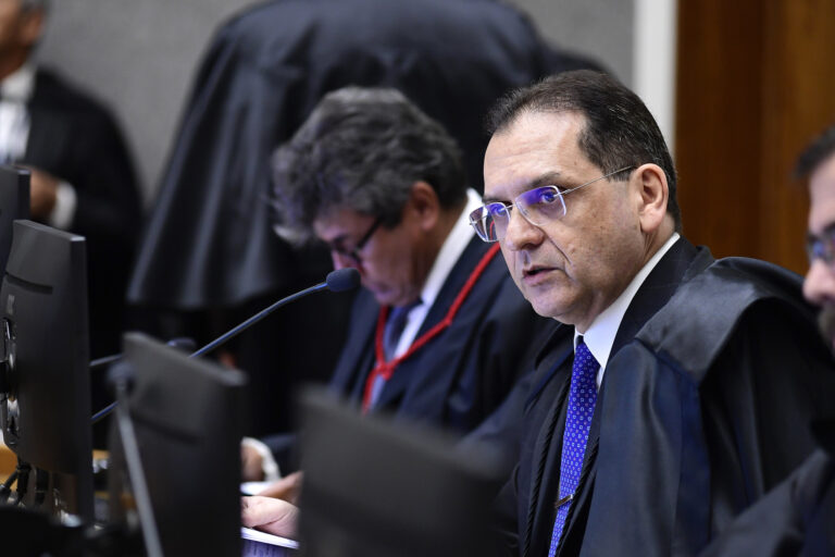 Ministro do STJ confirma decisão que anulou rejeição de denúncia por tráfico de drogas