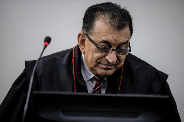Sofrer atraso no pagamento do salário não é um aborrecimento trivial, reafirma decisão