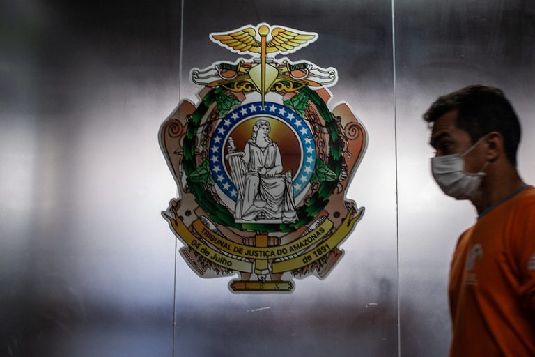TJAM volta a exigir uso de máscara nas unidades da instituição na capital e no interior do Estado