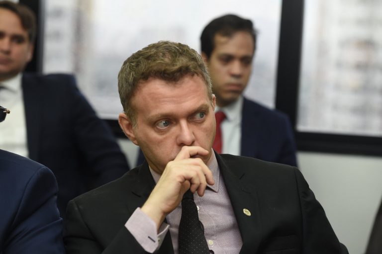 Em Tefé, Justiça determina que agência bancária obedeça a Lei da Fila