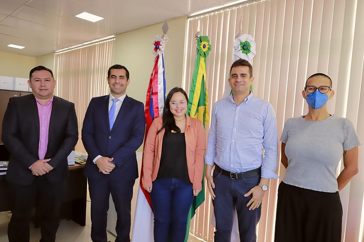 Mais 2 aprovados em concurso da Defensoria são nomeados em Manaus