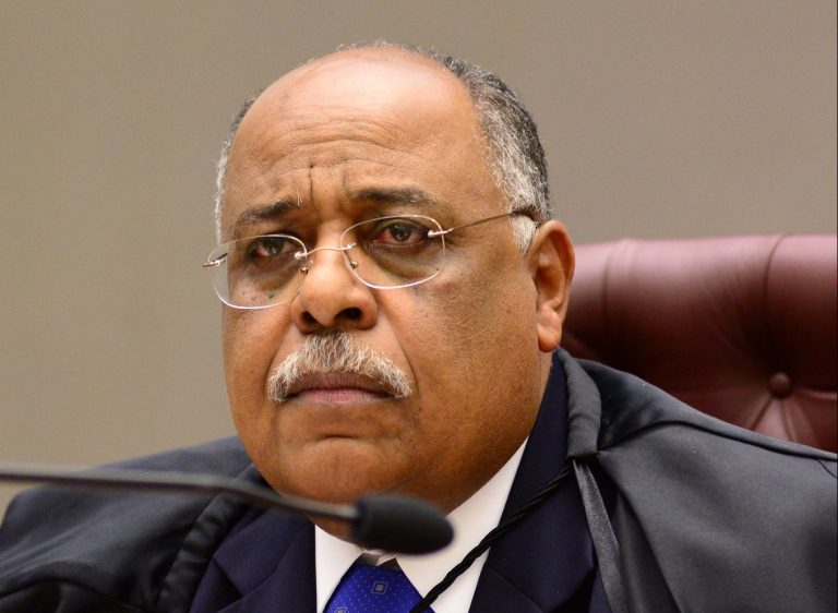 STJ decidirá sobre PIS/Cofins em vendas na ZFM; recursos especiais estão suspensos até decisão
