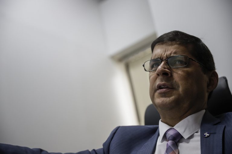Amazonas Energia deve indenizar por não demonstrar a procedência de alto consumo cobrado
