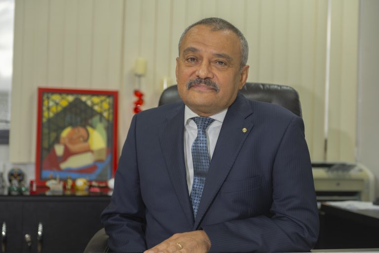 Desvio de dinheiro de servidores por ex-prefeito no Amazonas firma condenação por peculato