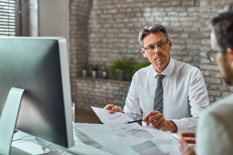 Cliente não pode ser compelido a contratar com seguradora indicada pelo Banco