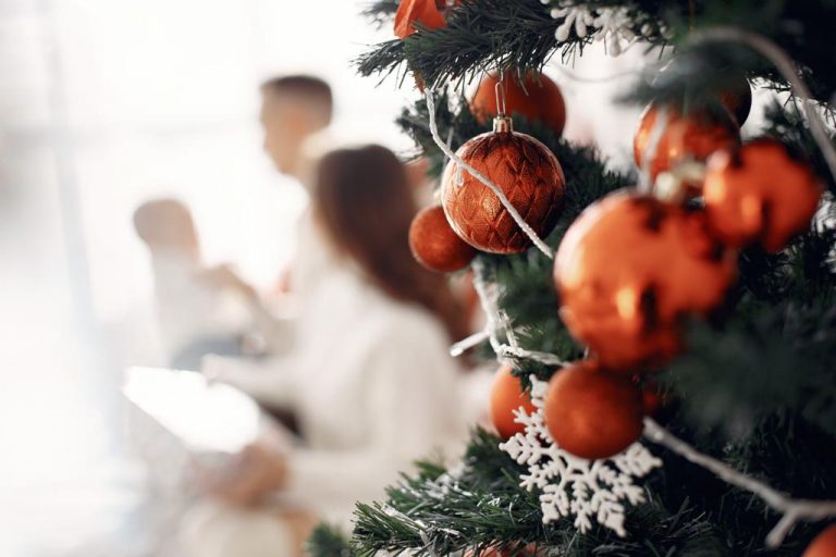 No período natalino é ainda mais danoso o fato do servidor não ter recebido direitos trabalhistas