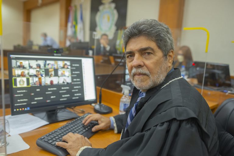 Ainda que inválido o reconhecimento fotográfico, não se anula sentença se houver outras provas