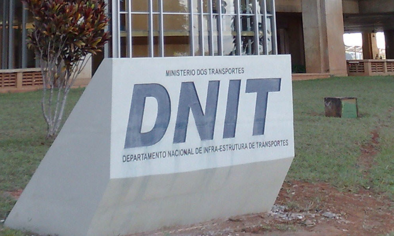 “Terras caídas” não afastam dever de indenizar, decide Justiça ao condenar o DNIT no Amazonas