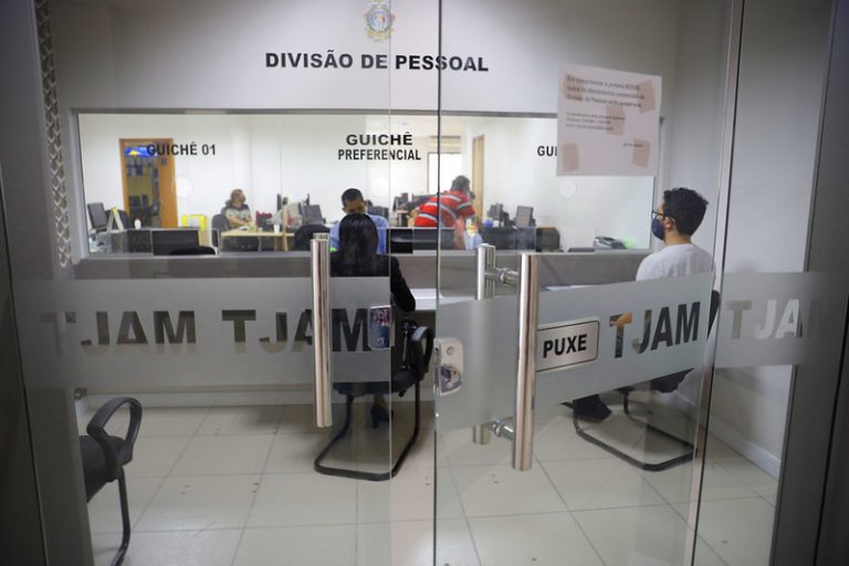 TJAM nomeia mais 30 aprovados no concurso de 2019