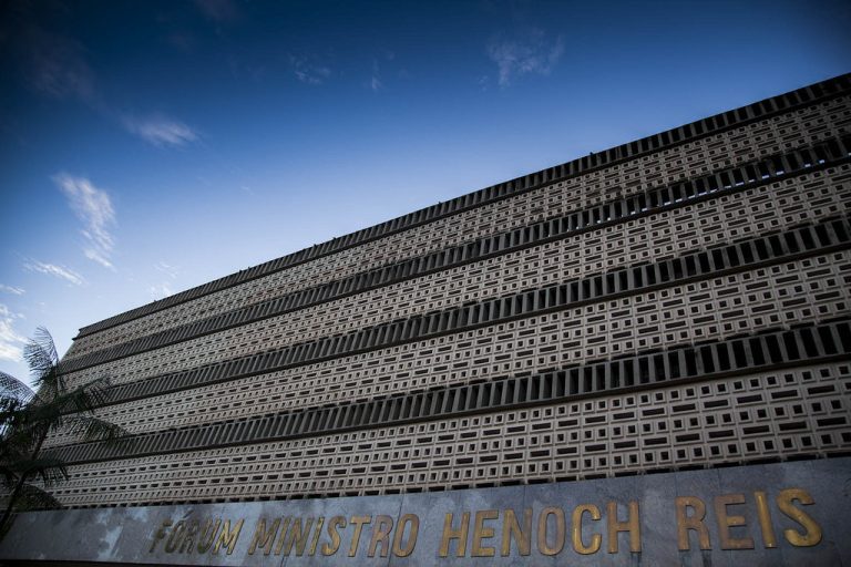 Judiciário do Amazonas funcionará em regime de plantão no dia 1° de maio