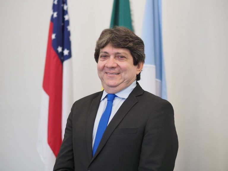 Alberto Bezerra de Melo é nomeado desembargador do TRT-11