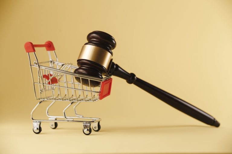 Consumidor tem a seu favor a presunção da verdade, mas deve contar com um mínimo de provas