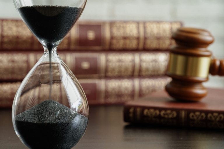 Plantão Judiciário atende somente a matérias que não possam aguardar o expediente normal