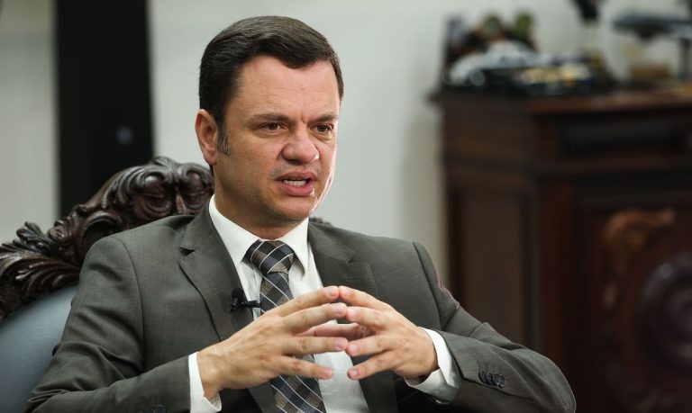 Moraes determina soltura do ex-ministro Anderson Torres