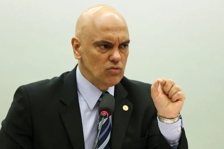 Sanção americana a Moraes provoca impasse entre bancos e suscita debates jurídicos