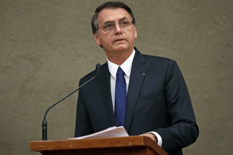 Bolsonaro, se não se revelar um perigo à ordem pública, não corre risco de prisão