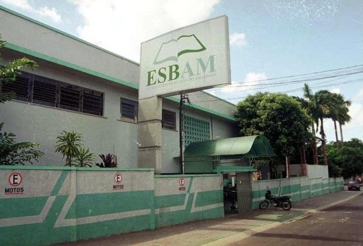 Aluno que pretende apurar a responsabilidade civil da Faculdade pode usar a Justiça Comum