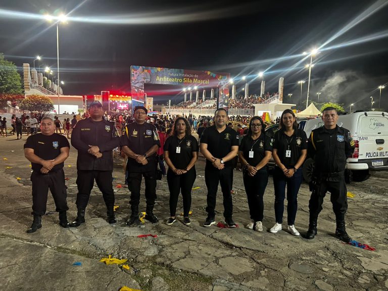 Em Parintins, transporte e presença de crianças e adolescentes em festival são fiscalizadas
